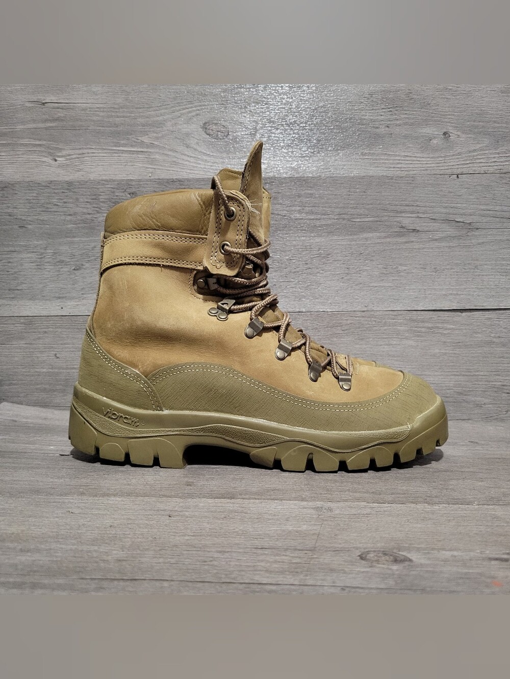 Belleville 950 MCB Gore-Tex Mens Size 10 Vibram Mountain Climbing Brown Boots
